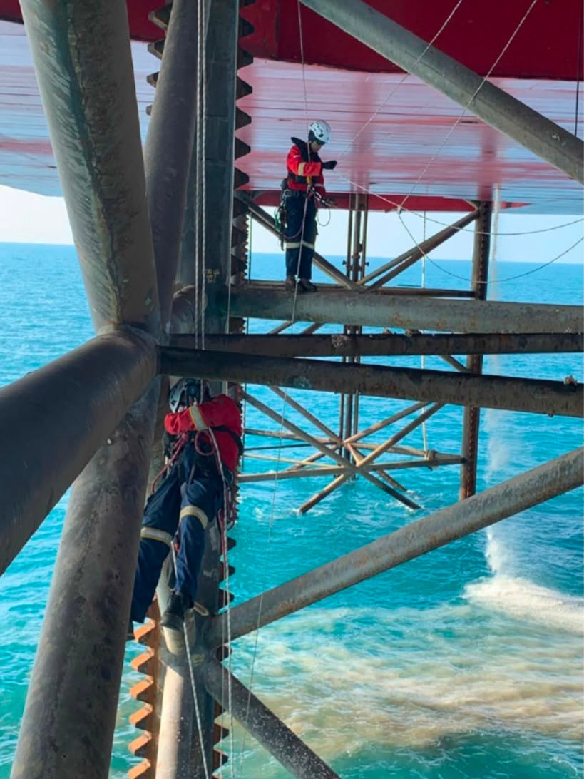 NDT survey on an offshore structure